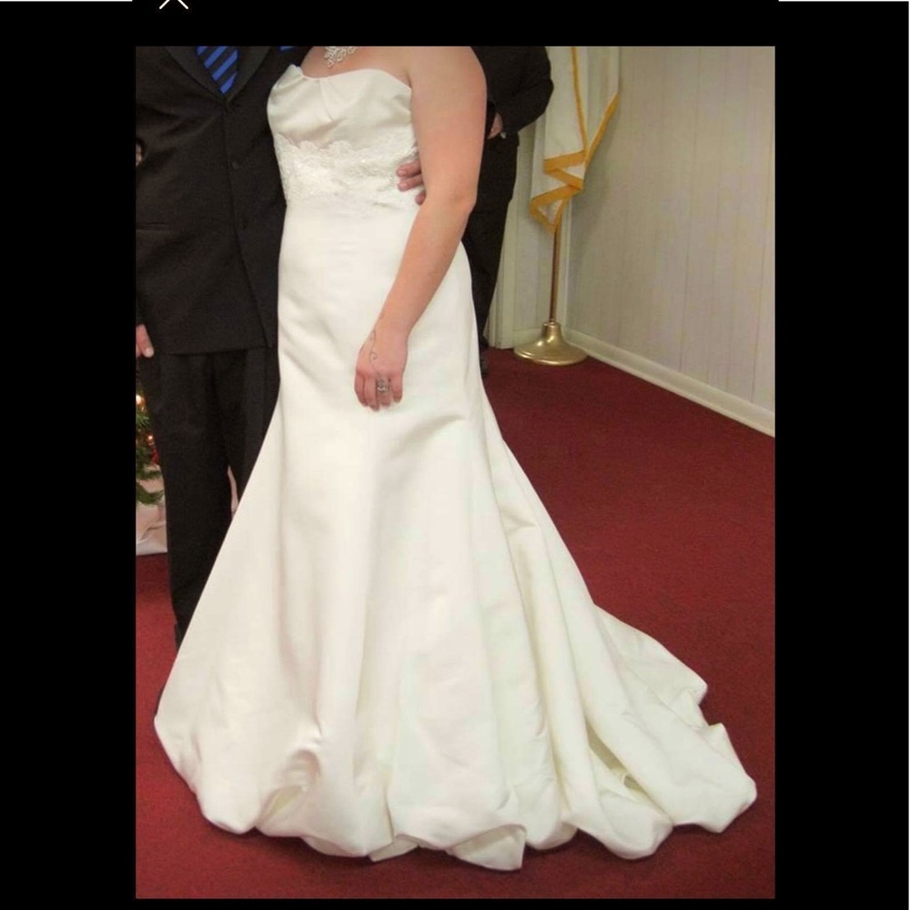 Wedding dress sz14
